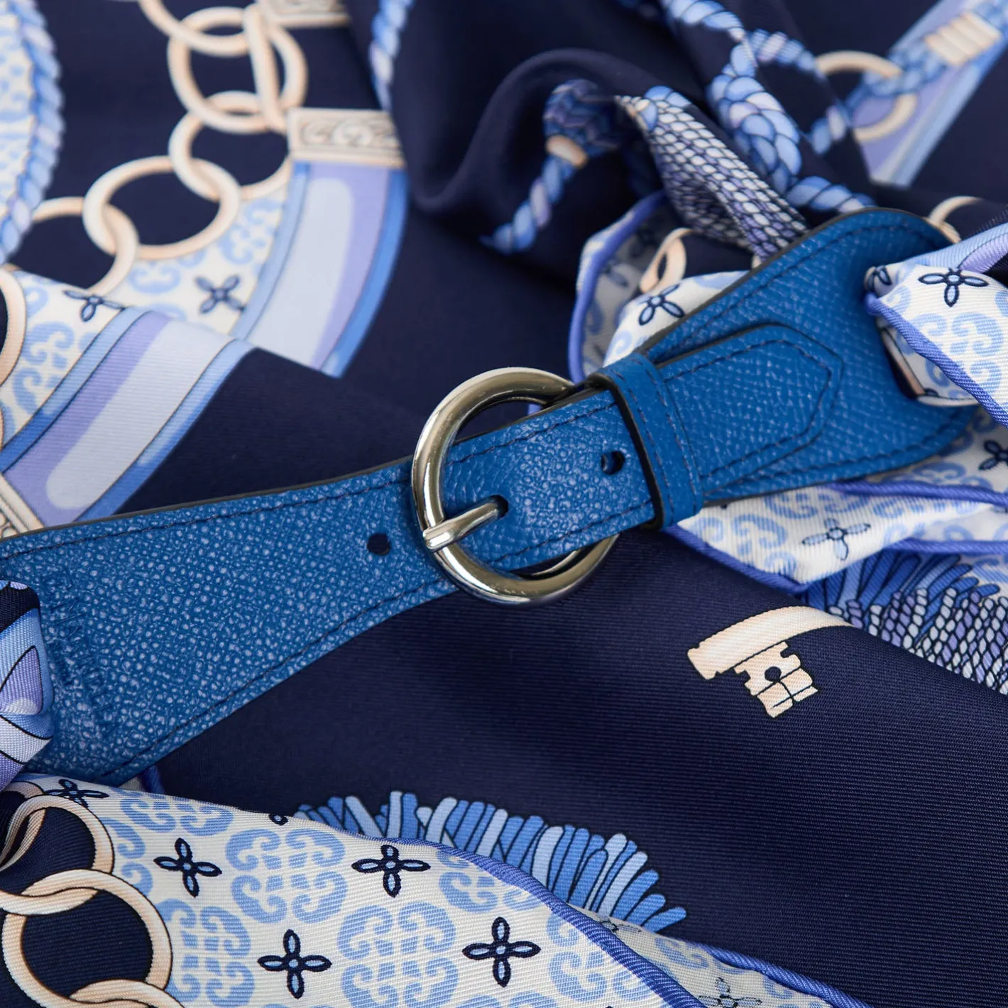 E.Marinella FERMAFOULARD IN PELLE BLUETTE Con fibbia argentata New