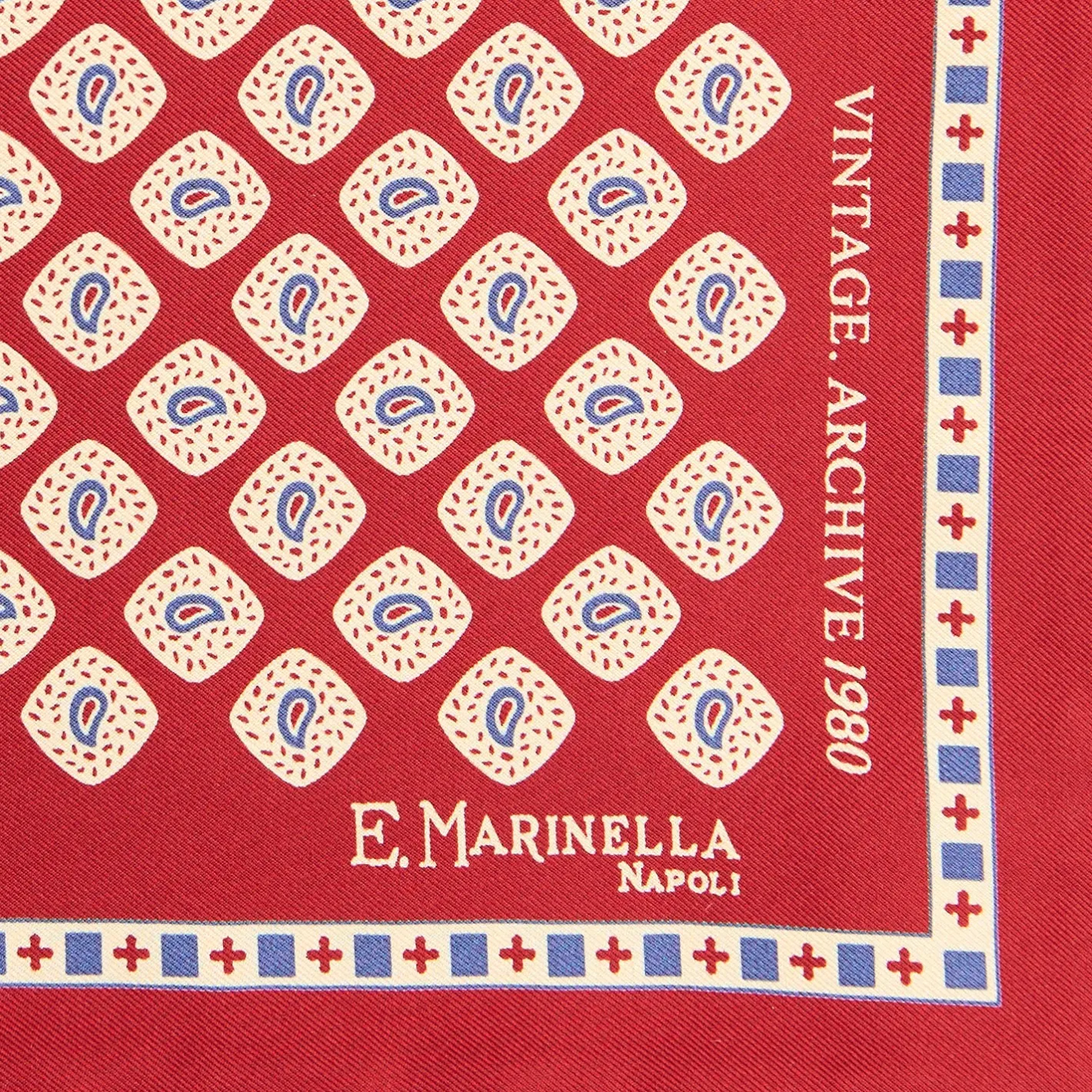 E.Marinella POCHETTE DA TASCHINO IN SETA STAMPATA A MANO BORDEAUX Fantasia archivio 1980 Outlet