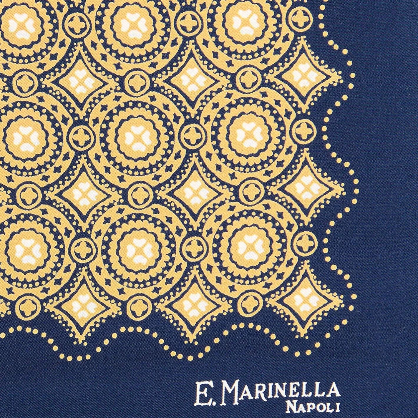 E.Marinella POCHETTE DA TASCHINO IN SETA STAMPATA A MANO BLU SCURO Macrofantasia fiore Best