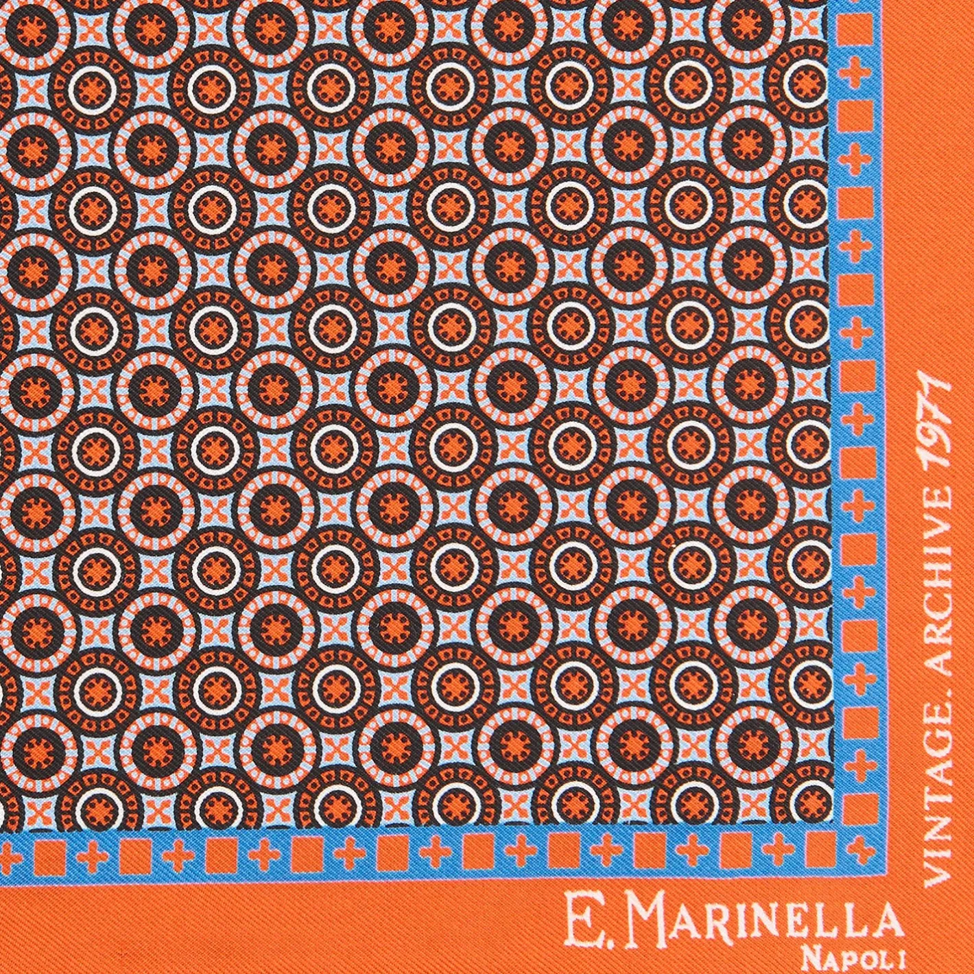 E.Marinella POCHETTE DA TASCHINO IN SETA STAMPATA A MANO ARANCIONE Fantasia archivio 1971 Sale