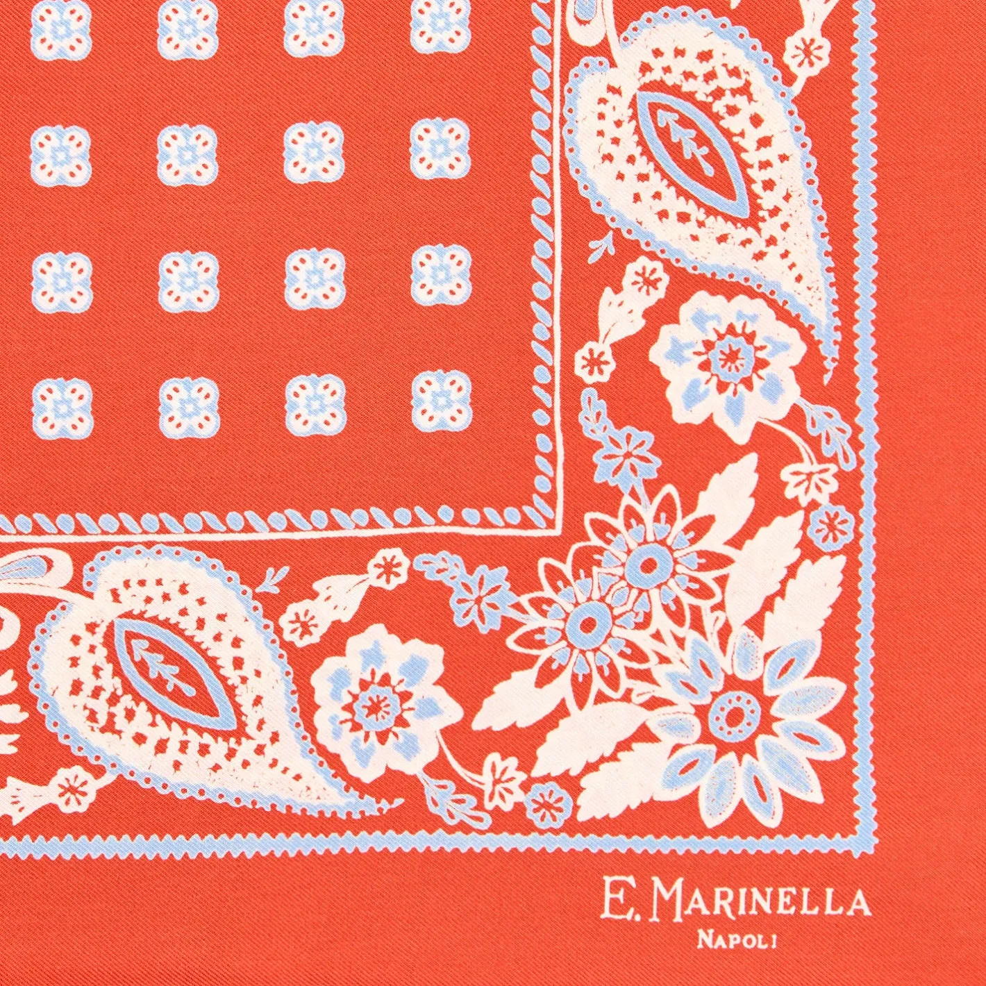 E.Marinella POCHETTE DA TASCHINO IN SETA STAMPATA A MANO BORDEAUX Macrofantasia fiore Outlet