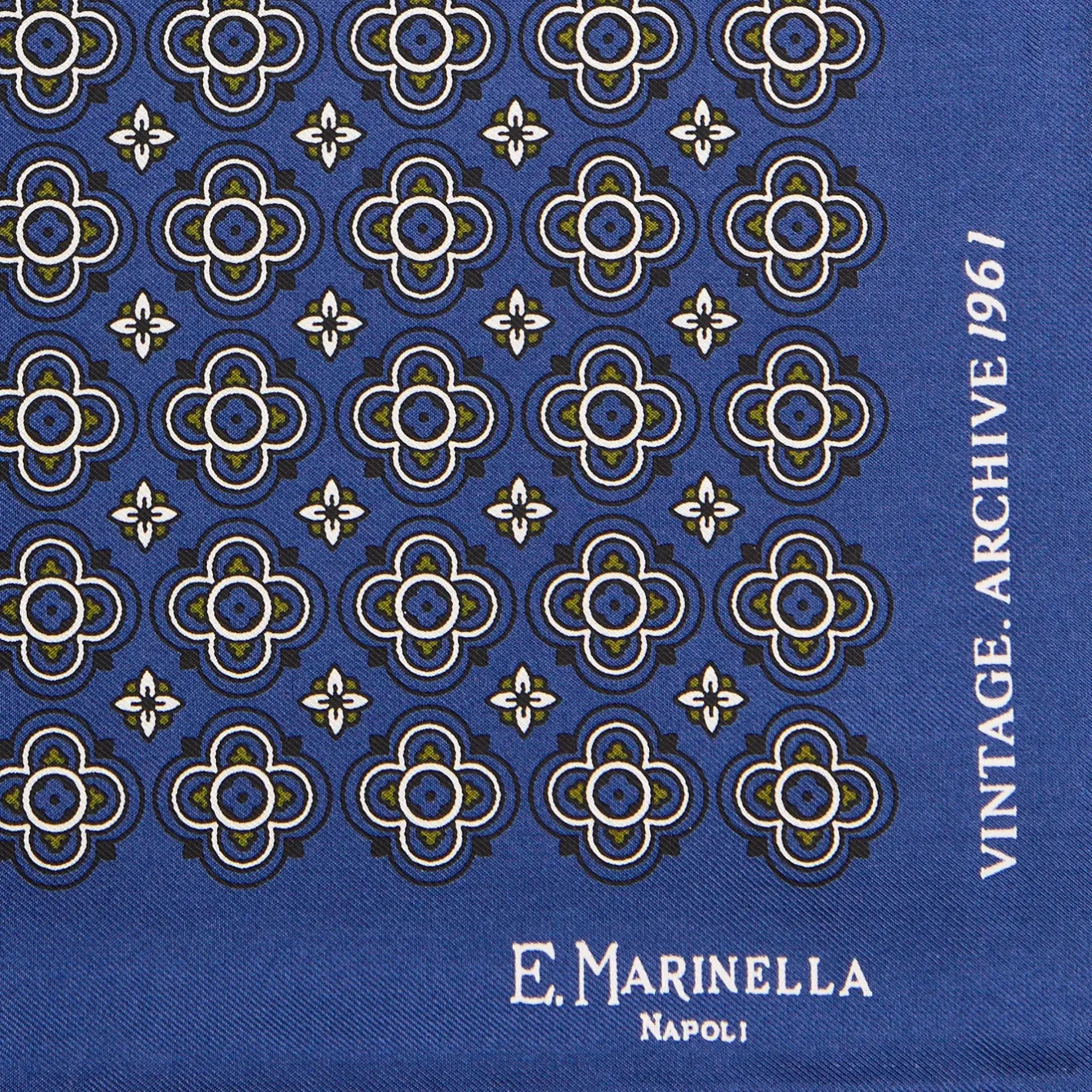 E.Marinella POCHETTE DA TASCHINO IN SETA STAMPATA A MANO BLU Fantasia archivio 1961 Best