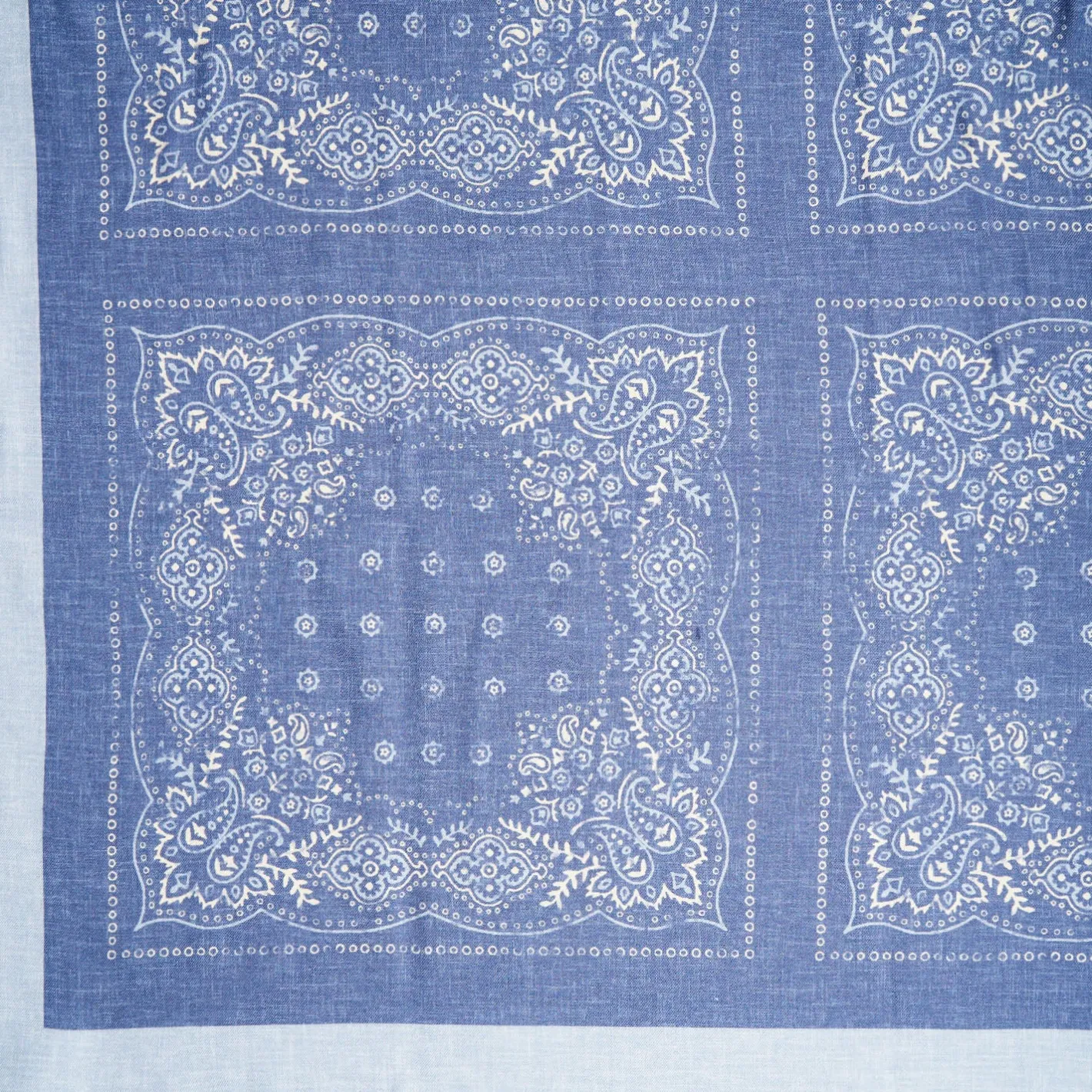 E.Marinella SCIALLE 135 AZZURRO In lana e seta Clearance
