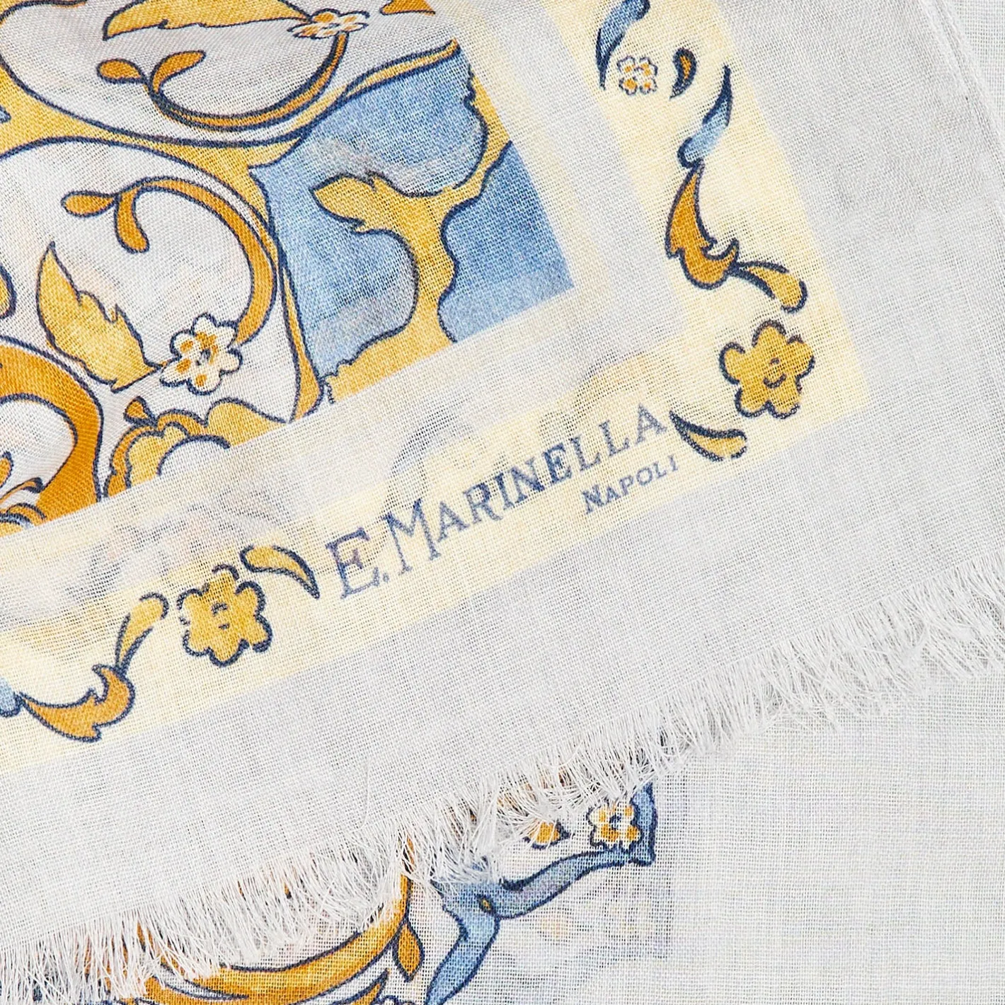 E.Marinella STOLA AZZURRA IN LANA Fantasia medaglioni Sale