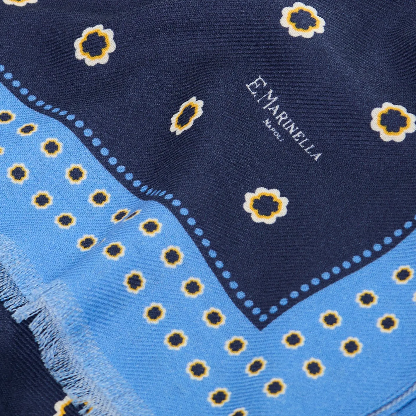 E.Marinella STOLA BLU SCURO IN LANA Decorazioni floreali Outlet
